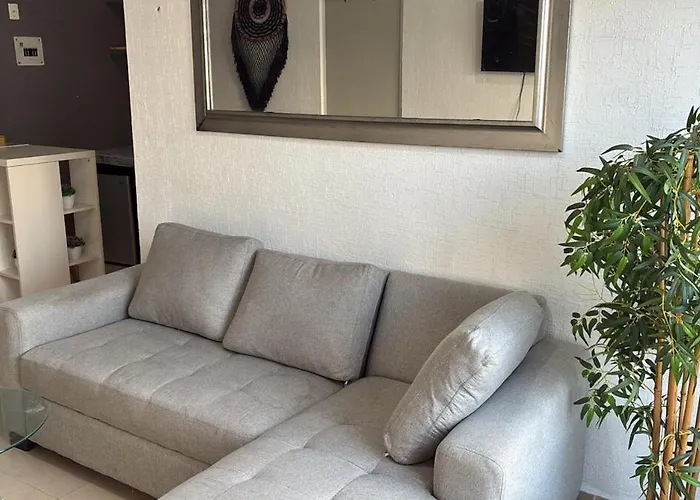 Apartment Departamento De 2 *